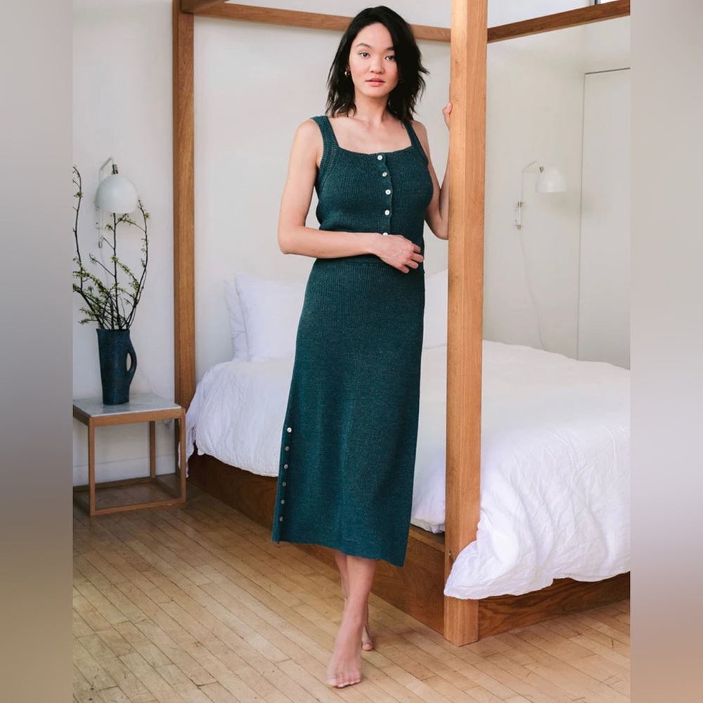 Kilte Los Angeles Clary Linen Ribbed Midi Skirt Sage